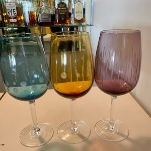Colorful Wine Glass Set